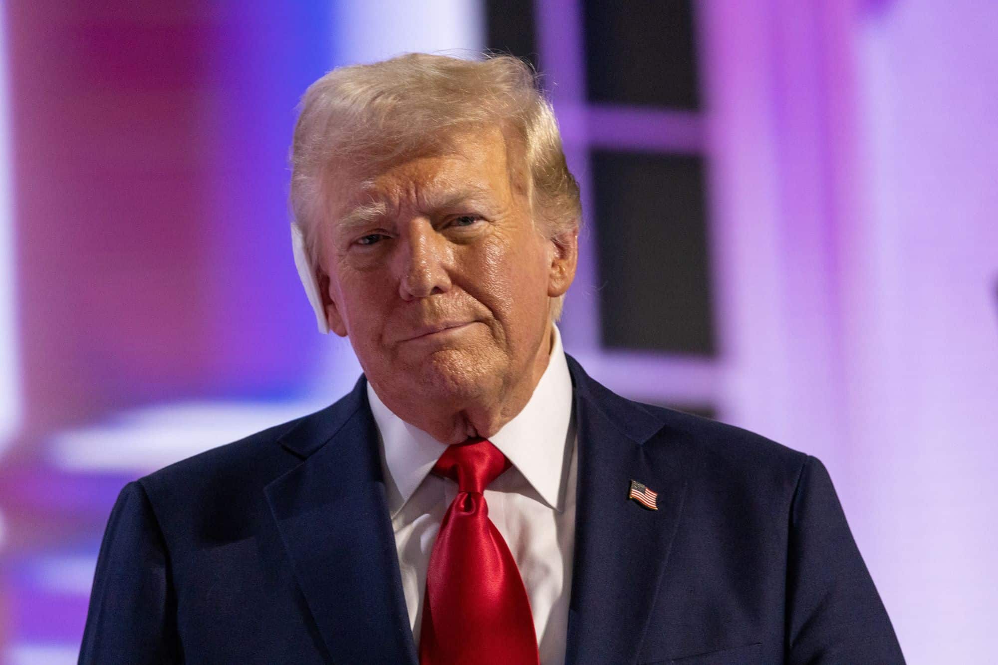 Trump quer plano emergencial para energia nos EUA