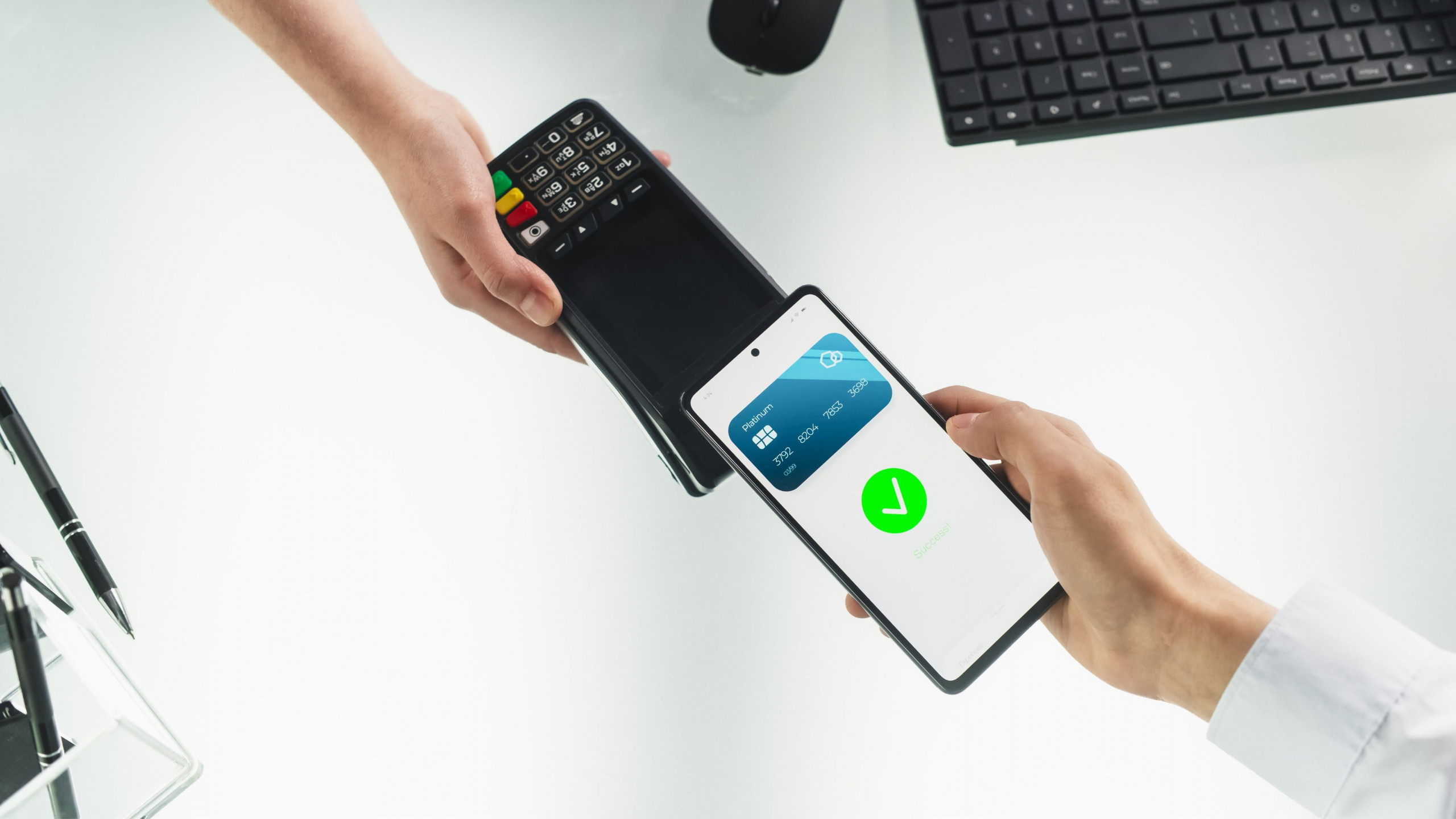 Novo NFC vai deixar você ‘pagar por aproximação’ de mais longe