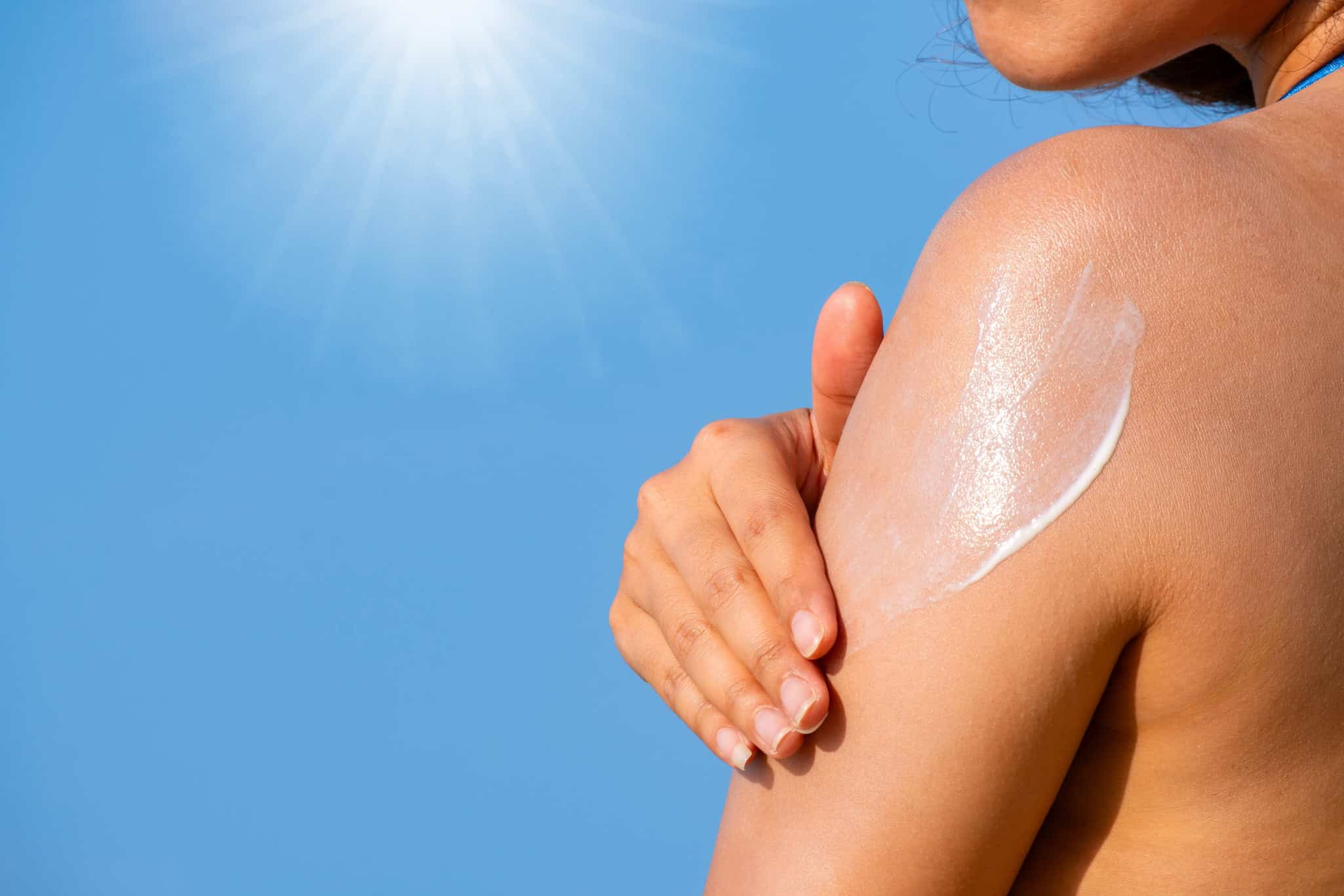 Bactérias que vivem na pele podem atuar como protetor solar