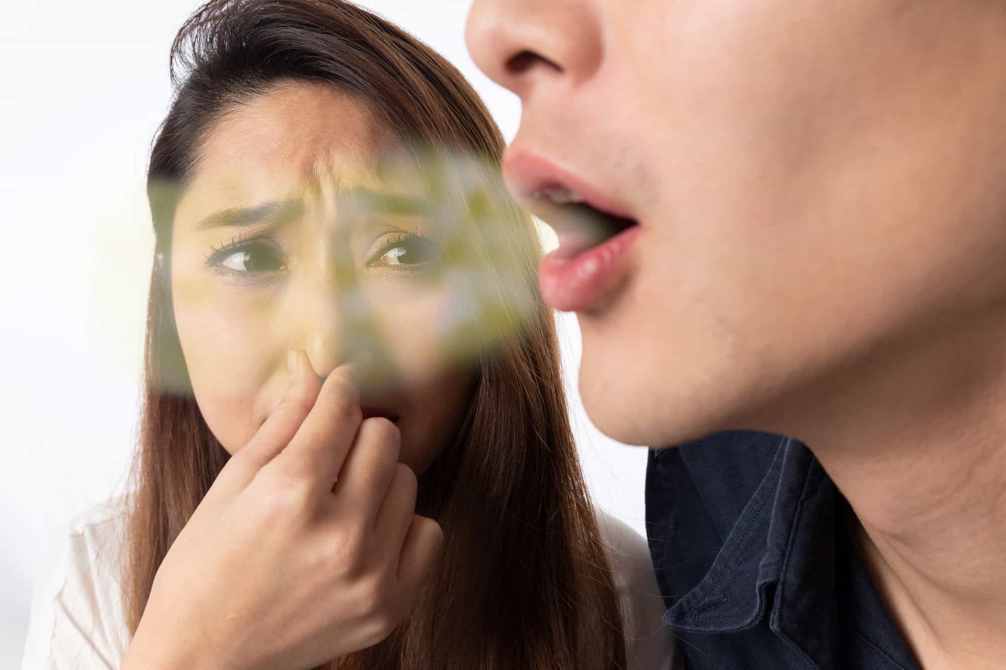 Mau hálito: um problema comum, mas que você pode prevenir